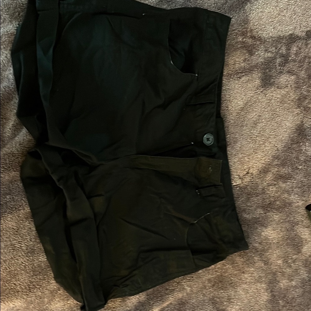 Mix & Co Women's Black Shorts